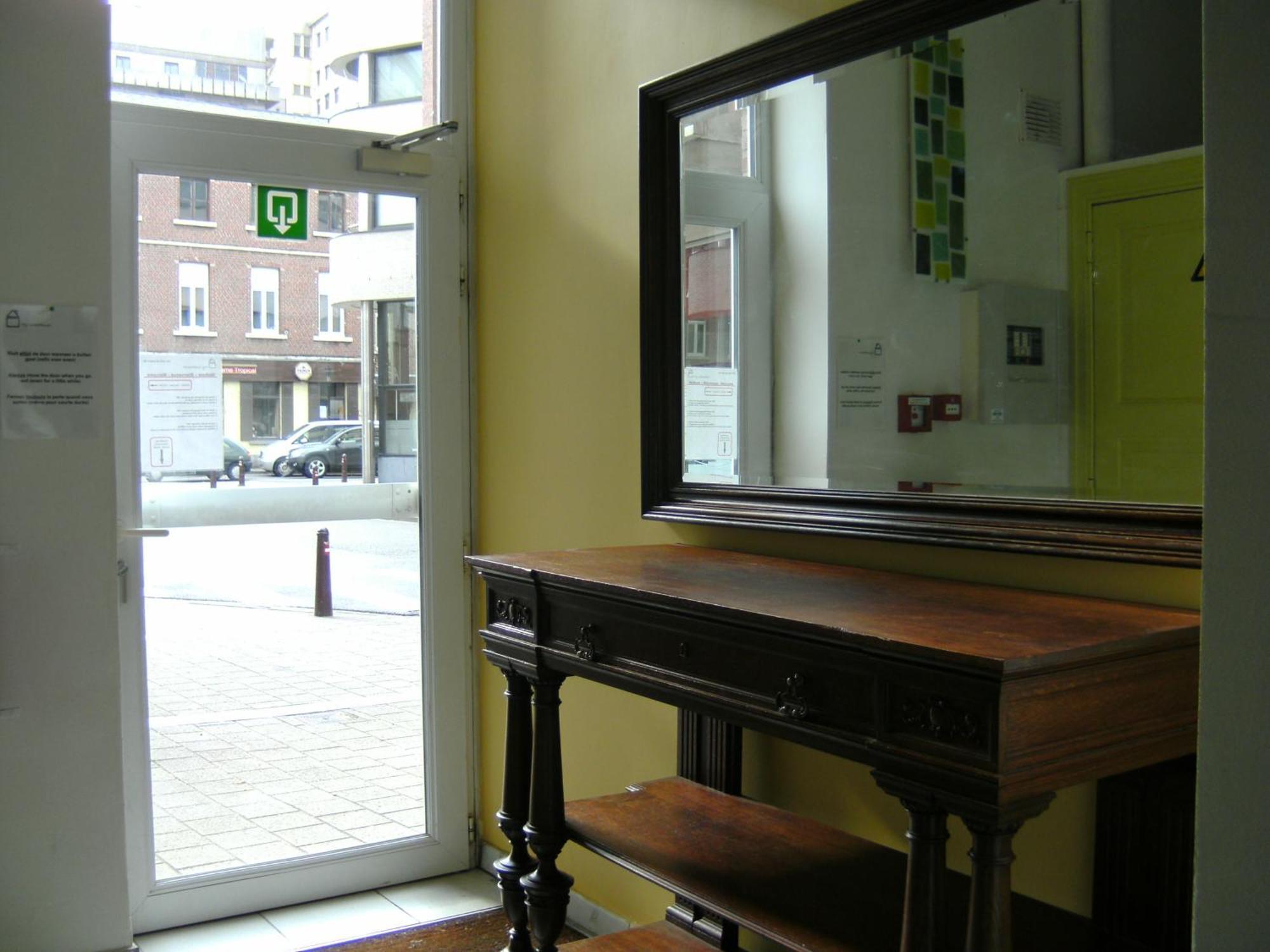 Huize Rafael Hotel Leuven Eksteriør billede