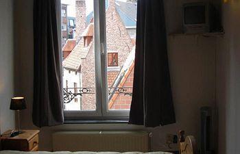 Huize Rafael Hotel Leuven Eksteriør billede